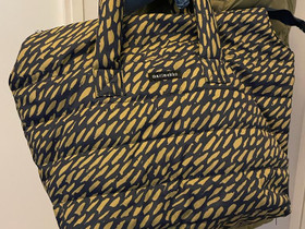 Marimekko Milla, Laukut ja hatut, Asusteet ja kellot, Paimio, Tori.fi Marimekko Milla, Laukut ja hatut, Asusteet ja kellot, Paimio, Tori.fi