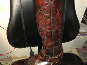 Sendra Polvipituiset Bootsit koko Eu 48, Vaatteet ja kengät, Espoo, Tori.fi Sendra Polvipituiset Bootsit koko Eu 48, Vaatteet ja kengät, Espoo, Tori.fi