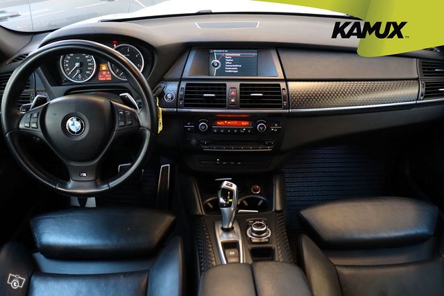 BMW X6 9