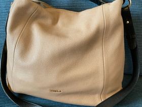 Furla iso olkalaukku, taupe, upea, Laukut ja hatut, Asusteet ja kellot, Vantaa, Tori.fi Furla iso olkalaukku, taupe, upea, Laukut ja hatut, Asusteet ja kellot, Vantaa, Tori.fi