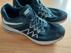 Nike lenkkarit 39, Vaatteet ja kengät, Lappeenranta, Tori.fi Nike lenkkarit 39, Vaatteet ja kengät, Lappeenranta, Tori.fi