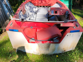 Terhi 410R + 20hp johnsson, Moottoriveneet, Veneet, Akaa, Tori.fi Terhi 410R + 20hp johnsson, Moottoriveneet, Veneet, Akaa, Tori.fi