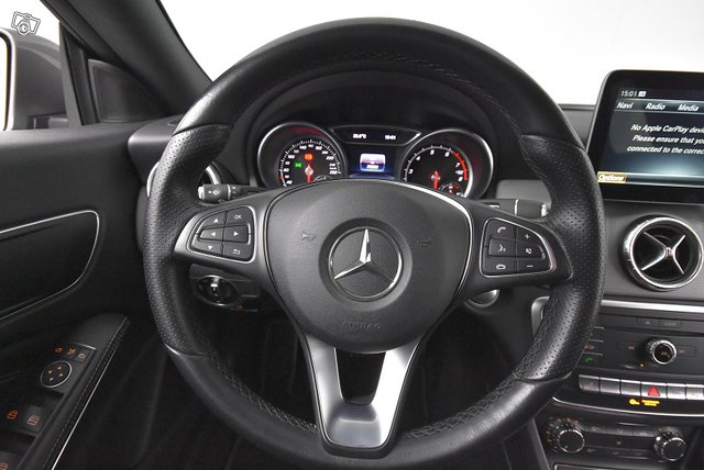 Mercedes-Benz CLA 17