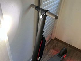 Ninebot Segway e45e lisä akulla, Rullaluistelu ja skeittaus, Urheilu ja ulkoilu, Harjavalta, Tori.fi Ninebot Segway e45e lisä akulla, Rullaluistelu ja skeittaus, Urheilu ja ulkoilu, Harjavalta, Tori.fi