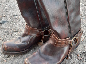 Sendra Bootsit 36, Vaatteet ja kengät, Sipoo, Tori.fi Sendra Bootsit 36, Vaatteet ja kengät, Sipoo, Tori.fi