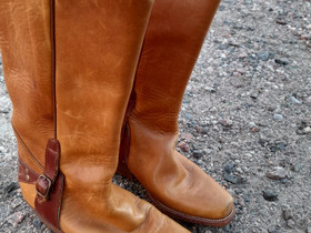 Bootsit 36, Vaatteet ja kengät, Sipoo, Tori.fi Bootsit 36, Vaatteet ja kengät, Sipoo, Tori.fi