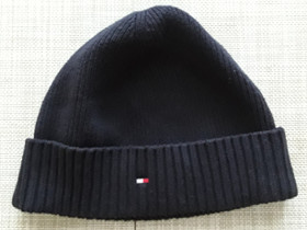 Tommy Hilfiger miesten pipo, Muut asusteet, Asusteet ja kellot, Kangasniemi, Tori.fi Tommy Hilfiger miesten pipo, Muut asusteet, Asusteet ja kellot, Kangasniemi, Tori.fi