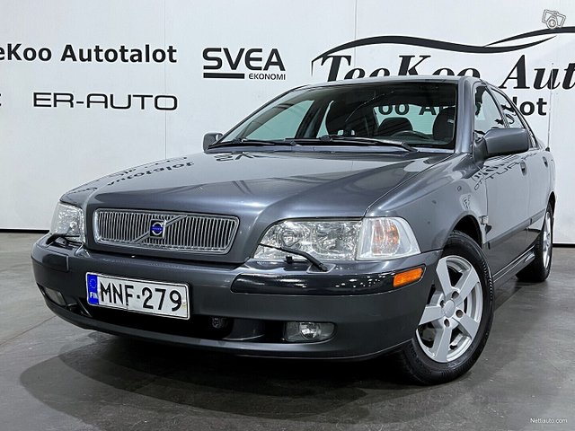 Volvo S40