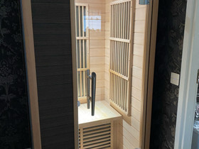 Infrasauna Harvia Radiant, Terveyslaitteet ja hygieniatarvikkeet, Terveys ja hyvinvointi, Mustasaari, Tori.fi Infrasauna Harvia Radiant, Terveyslaitteet ja hygieniatarvikkeet, Terveys ja hyvinvointi, Mustasaari, Tori.fi