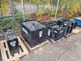 Varavoima trukkiakkuja, Sähkötarvikkeet, Rakennustarvikkeet ja työkalut, Luumäki, Tori.fi Varavoima trukkiakkuja, Sähkötarvikkeet, Rakennustarvikkeet ja työkalut, Luumäki, Tori.fi