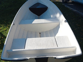 Vene ja 4hp kone, Moottoriveneet, Veneet, Valkeakoski, Tori.fi Vene ja 4hp kone, Moottoriveneet, Veneet, Valkeakoski, Tori.fi
