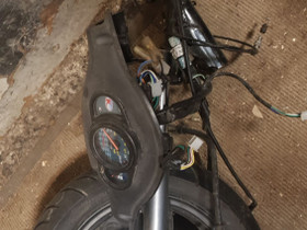 Kymco Agility keula, Mopojen varaosat ja tarvikkeet, Mototarvikkeet ja varaosat, Hamina, Tori.fi Kymco Agility keula, Mopojen varaosat ja tarvikkeet, Mototarvikkeet ja varaosat, Hamina, Tori.fi