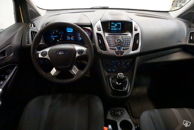 Ford Tourneo Connect 18