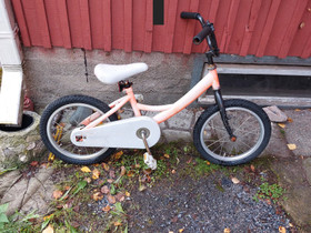 Lasten polkupyöriä hinnat eritelty, Lasten pyörät, Polkupyörät ja pyöräily, Seinäjoki, Tori.fi Lasten polkupyöriä hinnat eritelty, Lasten pyörät, Polkupyörät ja pyöräily, Seinäjoki, Tori.fi