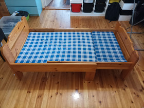 Lasten sänky, Tuolit, sängyt ja kalusteet, Lastentarvikkeet ja lelut, Kajaani, Tori.fi Lasten sänky, Tuolit, sängyt ja kalusteet, Lastentarvikkeet ja lelut, Kajaani, Tori.fi