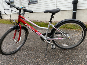 Tyttöjen polkupyörä 24, Muut pyörät, Polkupyörät ja pyöräily, Vantaa, Tori.fi Tyttöjen polkupyörä 24, Muut pyörät, Polkupyörät ja pyöräily, Vantaa, Tori.fi
