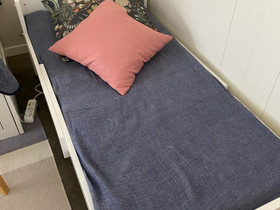 Lasten Unipuu-sänky 130-200 cm + laita, Sängyt ja makuuhuone, Sisustus ja huonekalut, Helsinki, Tori.fi Lasten Unipuu-sänky 130-200 cm + laita, Sängyt ja makuuhuone, Sisustus ja huonekalut, Helsinki, Tori.fi