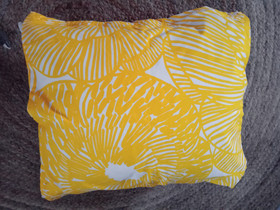 Marimekko tyynynpäällinen, Matot ja tekstiilit, Sisustus ja huonekalut, Helsinki, Tori.fi Marimekko tyynynpäällinen, Matot ja tekstiilit, Sisustus ja huonekalut, Helsinki, Tori.fi