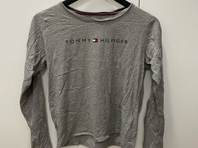 TommyHilfiger, Vaatteet ja kengät, Rovaniemi, Tori.fi TommyHilfiger, Vaatteet ja kengät, Rovaniemi, Tori.fi