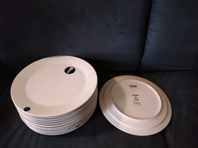 Arabia Mainio ruokalautanen 25cm, Ruokailuastiat ja aterimet, Keittiötarvikkeet ja astiat, Lahti, Tori.fi Arabia Mainio ruokalautanen 25cm, Ruokailuastiat ja aterimet, Keittiötarvikkeet ja astiat, Lahti, Tori.fi