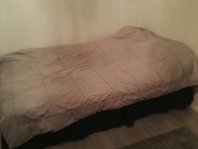 Sänky 120 cm musta sisältää petarin, Sängyt ja makuuhuone, Sisustus ja huonekalut, Jyväskylä, Tori.fi