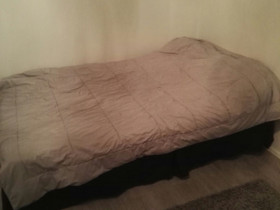 Sänky 120 cm musta sisältää petarin, Sängyt ja makuuhuone, Sisustus ja huonekalut, Jyväskylä, Tori.fi Sänky 120 cm musta sisältää petarin, Sängyt ja makuuhuone, Sisustus ja huonekalut, Jyväskylä, Tori.fi
