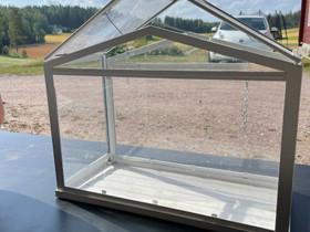 Pieni kasvihuone, Ruukut, kivet ja koristeet, Piha ja puutarha, Vihti, Tori.fi Pieni kasvihuone, Ruukut, kivet ja koristeet, Piha ja puutarha, Vihti, Tori.fi