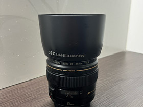 Canon EF 85mm f/1.8 USM, Objektiivit, Kamerat ja valokuvaus, Helsinki, Tori.fi Canon EF 85mm f/1.8 USM, Objektiivit, Kamerat ja valokuvaus, Helsinki, Tori.fi
