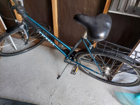 Naisten Helkama-pyörä, Muut pyörät, Polkupyörät ja pyöräily, Porvoo, Tori.fi Naisten Helkama-pyörä, Muut pyörät, Polkupyörät ja pyöräily, Porvoo, Tori.fi