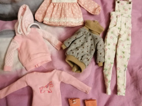 Pullip vaatteita., Muu keräily, Keräily, Ylivieska, Tori.fi Pullip vaatteita., Muu keräily, Keräily, Ylivieska, Tori.fi