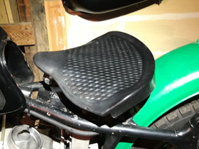 K-750 soolo istuin, Moottoripyörän varaosat ja tarvikkeet, Mototarvikkeet ja varaosat, Oulu, Tori.fi K-750 soolo istuin, Moottoripyörän varaosat ja tarvikkeet, Mototarvikkeet ja varaosat, Oulu, Tori.fi