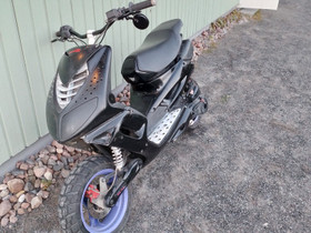 Peugeot speedfight 2 osina/kokonaisena, Skootterit, Moto, Liminka, Tori.fi Peugeot speedfight 2 osina/kokonaisena, Skootterit, Moto, Liminka, Tori.fi