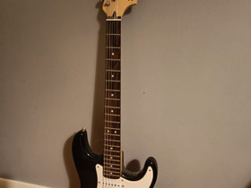 Squier Stratocaster, Kitarat, bassot ja vahvistimet, Musiikki ja soittimet, Vaasa, Tori.fi Squier Stratocaster, Kitarat, bassot ja vahvistimet, Musiikki ja soittimet, Vaasa, Tori.fi