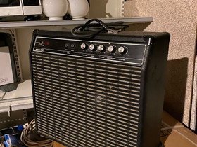 Vanha vahvistin, Audio ja musiikkilaitteet, Viihde-elektroniikka, Joensuu, Tori.fi Vanha vahvistin, Audio ja musiikkilaitteet, Viihde-elektroniikka, Joensuu, Tori.fi