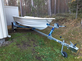 Vene Taimen + Traileri Aku, Soutuveneet ja jollat, Veneet, Sievi, Tori.fi Vene Taimen + Traileri Aku, Soutuveneet ja jollat, Veneet, Sievi, Tori.fi