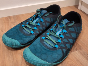 Merrell Vapor Glove 3, koko 43, Juoksu ja lenkkeily, Urheilu ja ulkoilu, Kuopio, Tori.fi Merrell Vapor Glove 3, koko 43, Juoksu ja lenkkeily, Urheilu ja ulkoilu, Kuopio, Tori.fi
