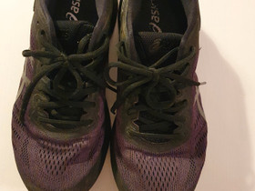 Asics Gel Kayano 24 -lenkkarit koossa 42, Juoksu ja lenkkeily, Urheilu ja ulkoilu, Espoo, Tori.fi Asics Gel Kayano 24 -lenkkarit koossa 42, Juoksu ja lenkkeily, Urheilu ja ulkoilu, Espoo, Tori.fi