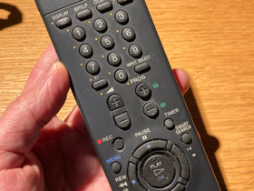 SONY videoille kaukosäädin, Muu viihde-elektroniikka, Viihde-elektroniikka, Tampere, Tori.fi SONY videoille kaukosäädin, Muu viihde-elektroniikka, Viihde-elektroniikka, Tampere, Tori.fi