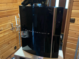 Playstation 3 + 2 ohjainta, Pelikonsolit ja pelaaminen, Viihde-elektroniikka, Kolari, Tori.fi Playstation 3 + 2 ohjainta, Pelikonsolit ja pelaaminen, Viihde-elektroniikka, Kolari, Tori.fi