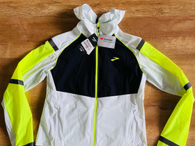 Brooks Carbonite juoksutakki, koko M, Juoksu ja lenkkeily, Urheilu ja ulkoilu, Helsinki, Tori.fi Brooks Carbonite juoksutakki, koko M, Juoksu ja lenkkeily, Urheilu ja ulkoilu, Helsinki, Tori.fi