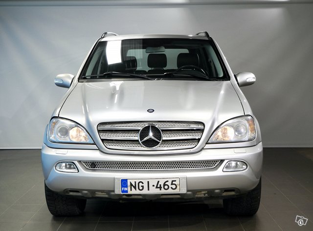 Mercedes-Benz ML 5