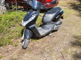 Peugeot Kisbee skootteri, Skootterit, Moto, Parikkala, Tori.fi Peugeot Kisbee skootteri, Skootterit, Moto, Parikkala, Tori.fi
