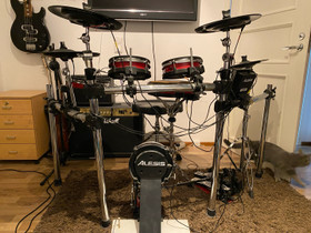 Alesis crimson sähkörummut ja tuplapoljin, Rummut, Musiikki ja soittimet, Järvenpää, Tori.fi Alesis crimson sähkörummut ja tuplapoljin, Rummut, Musiikki ja soittimet, Järvenpää, Tori.fi