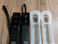 Wii Motion Plus ohjaimia