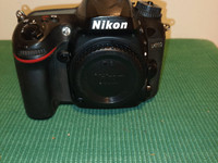 Nikon d7200 pelkkä runko