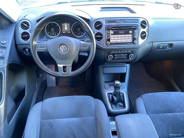 Volkswagen Tiguan 5