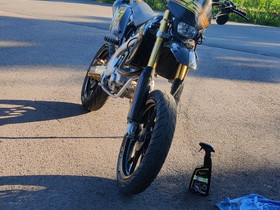 Rieju Marathon Talvisäilytys, syksy Ale, Moottoripyörät, Moto, Lempäälä, Tori.fi Rieju Marathon Talvisäilytys, syksy Ale, Moottoripyörät, Moto, Lempäälä, Tori.fi