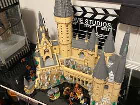 LEGO 71043 Harry Potter Tylypahka linna, Lelut ja pelit, Lastentarvikkeet ja lelut, Nurmijärvi, Tori.fi LEGO 71043 Harry Potter Tylypahka linna, Lelut ja pelit, Lastentarvikkeet ja lelut, Nurmijärvi, Tori.fi
