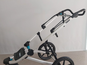Thule Urban Glide -runko, Rattaat ja vaunut, Lastentarvikkeet ja lelut, Helsinki, Tori.fi Thule Urban Glide -runko, Rattaat ja vaunut, Lastentarvikkeet ja lelut, Helsinki, Tori.fi