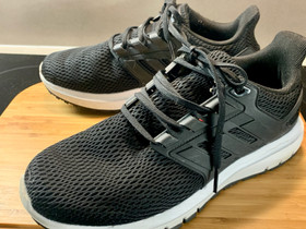 Adidas lenkkarit 40, Juoksu ja lenkkeily, Urheilu ja ulkoilu, Kuopio, Tori.fi Adidas lenkkarit 40, Juoksu ja lenkkeily, Urheilu ja ulkoilu, Kuopio, Tori.fi